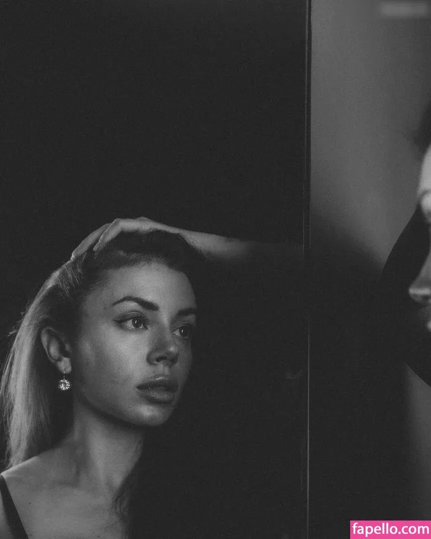 Honeybumofficial Onlyfans Photo Gallery 