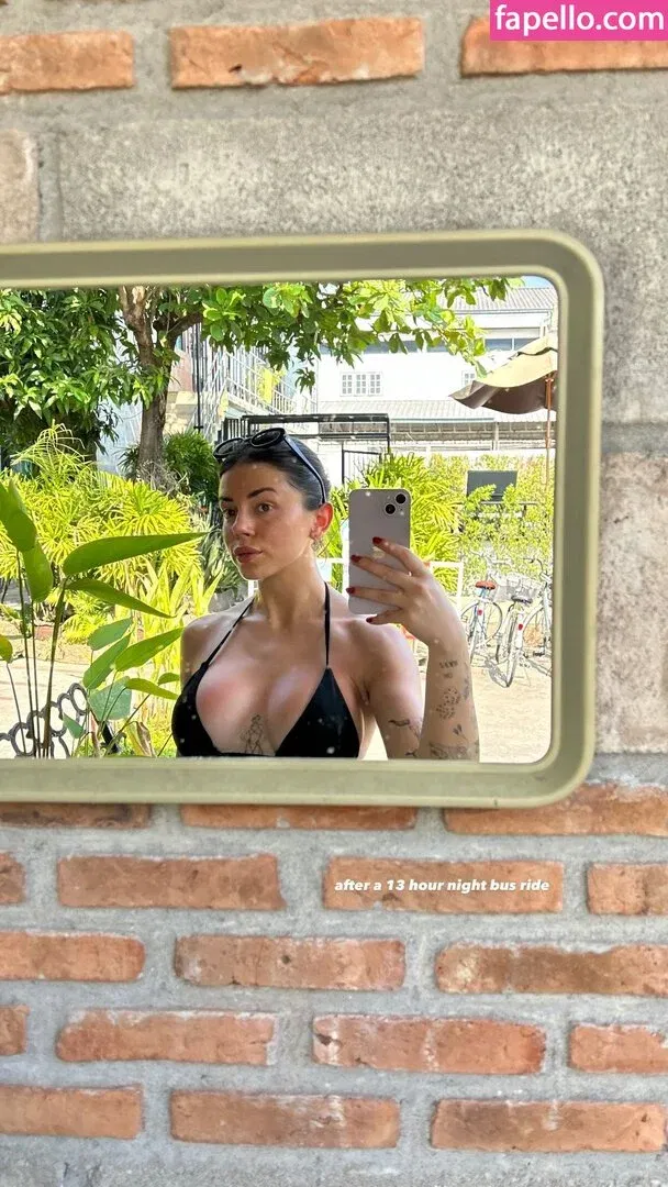 Honeybumofficial Onlyfans Photo Gallery 