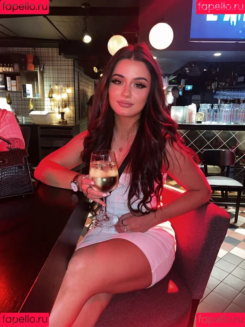 Ailincia Onlyfans Photo Gallery 