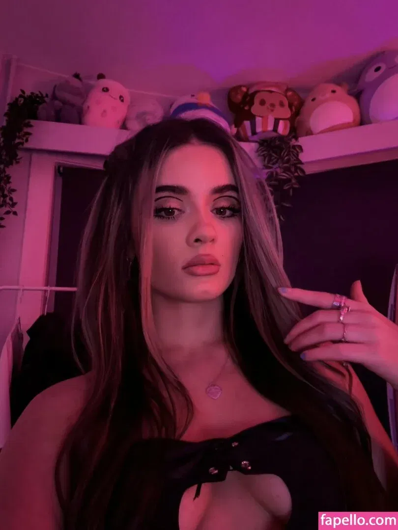 Ailincia Onlyfans Photo Gallery 