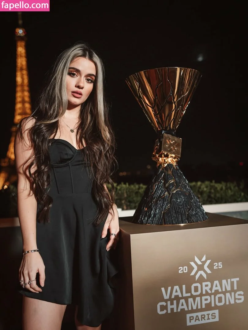 Ailincia Onlyfans Photo Gallery 