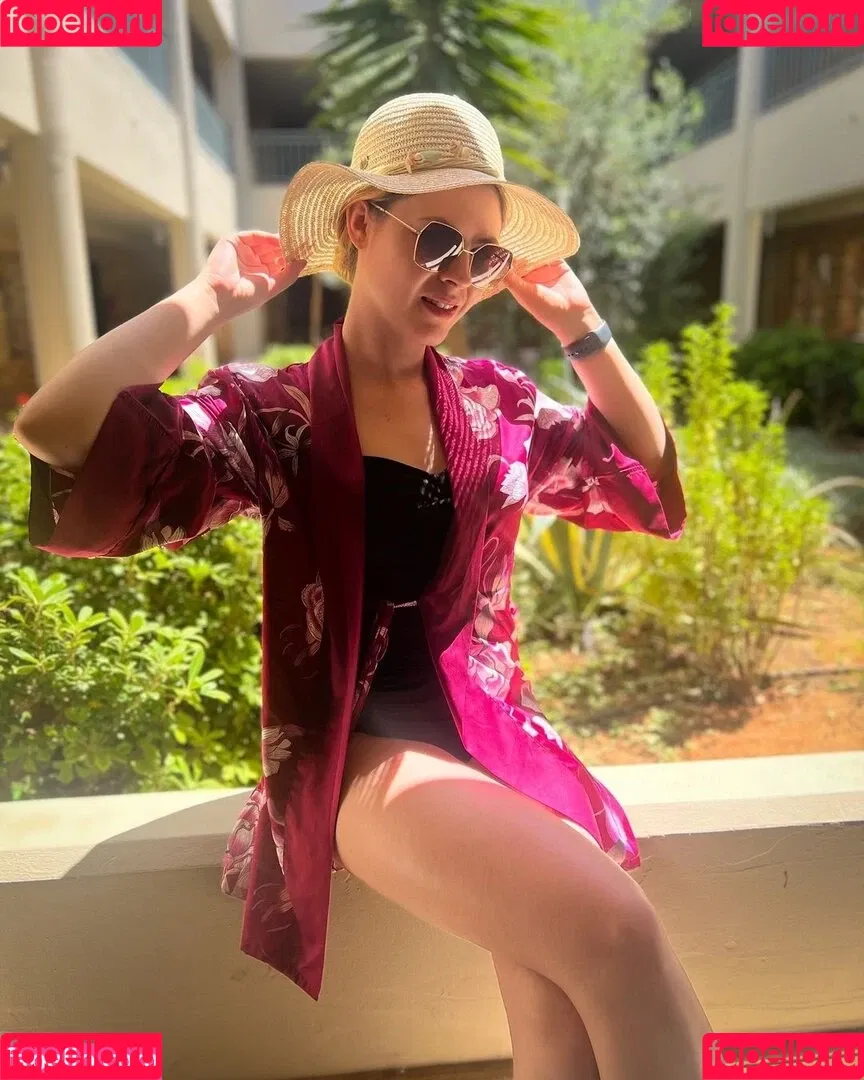 Katazuri Onlyfans Photo Gallery 