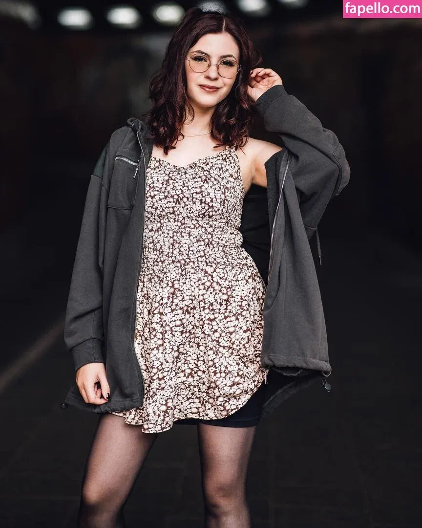 Katazuri Onlyfans Photo Gallery 