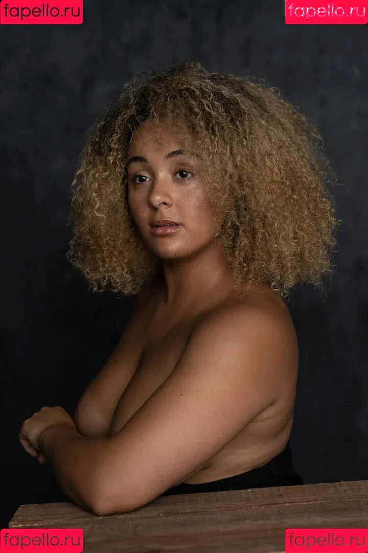 modernbritishrose Onlyfans Photo Gallery 