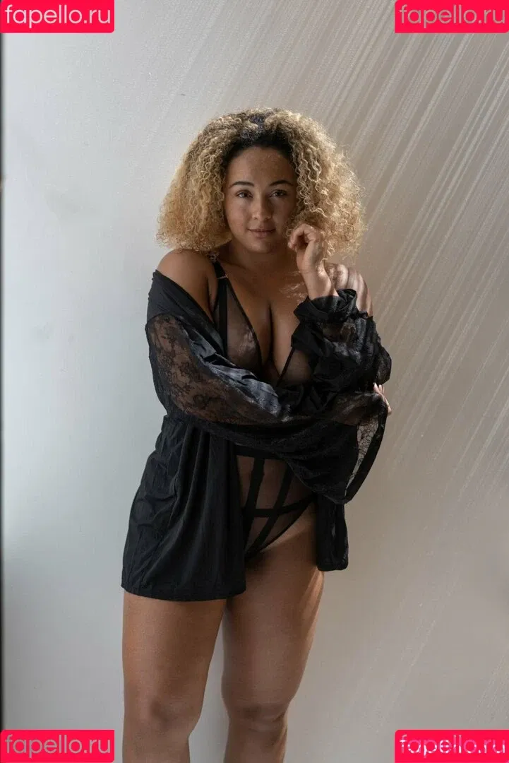 modernbritishrose Onlyfans Photo Gallery 