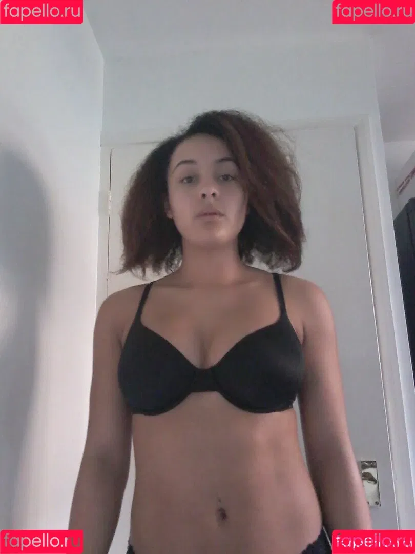 modernbritishrose Onlyfans Photo Gallery 