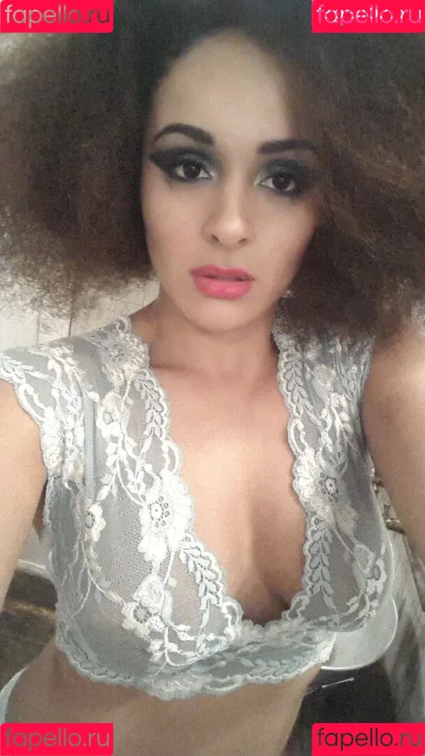 modernbritishrose Onlyfans Photo Gallery 