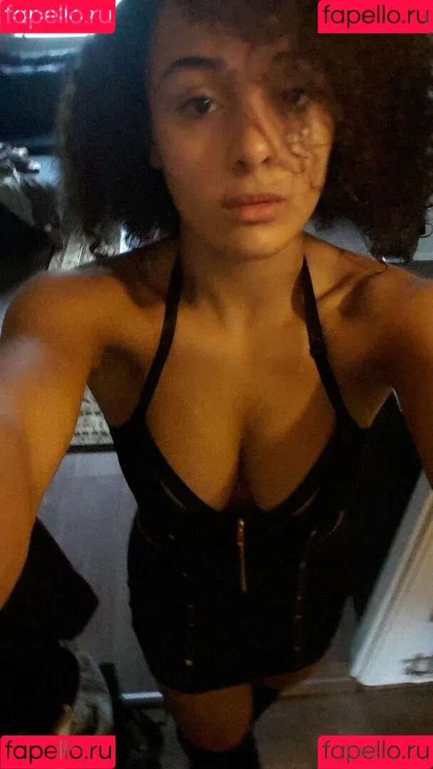 modernbritishrose Onlyfans Photo Gallery 