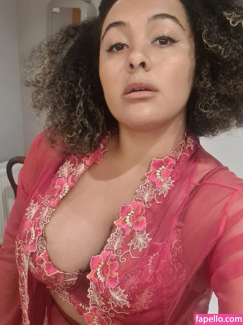 modernbritishrose Onlyfans Photo Gallery 