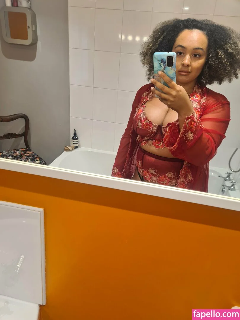 modernbritishrose Onlyfans Photo Gallery 