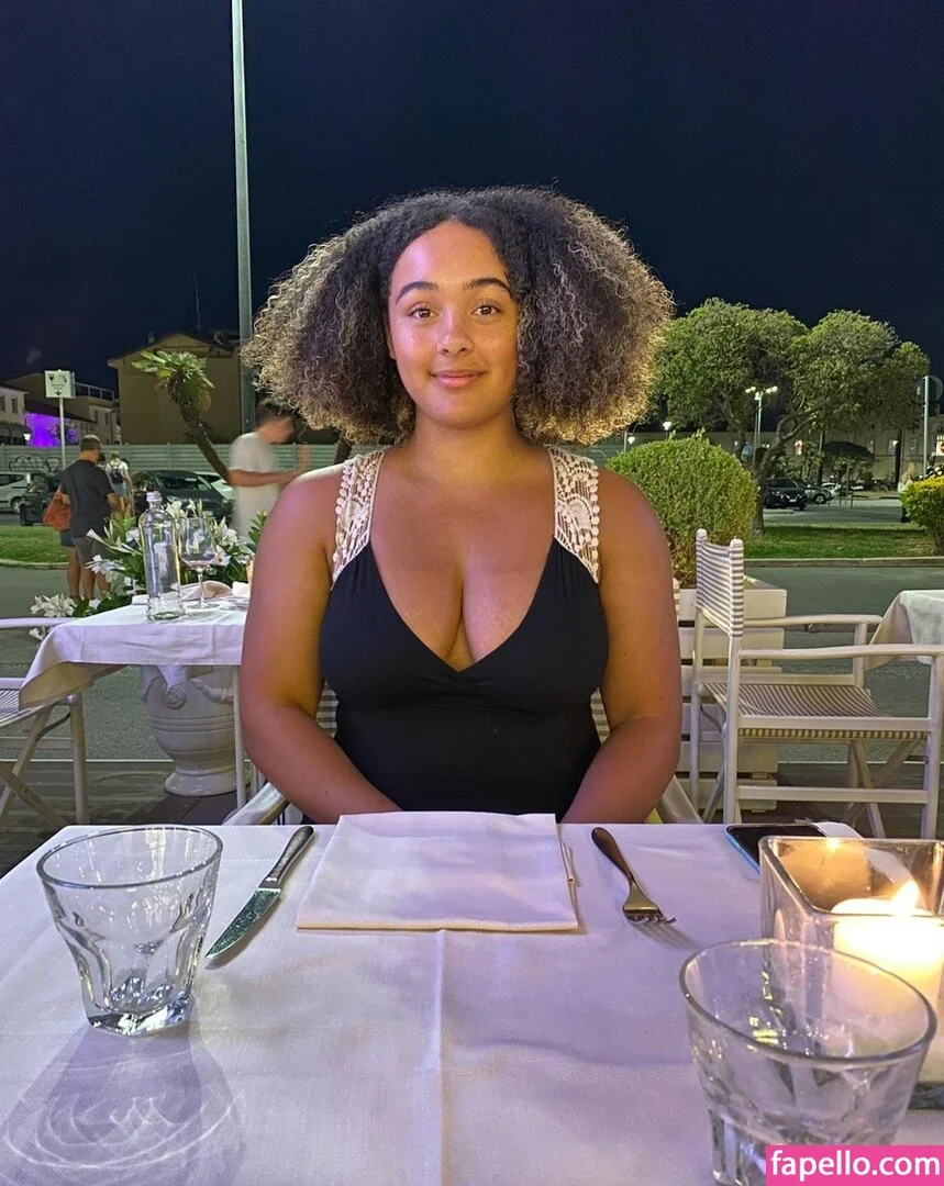 modernbritishrose Onlyfans Photo Gallery 