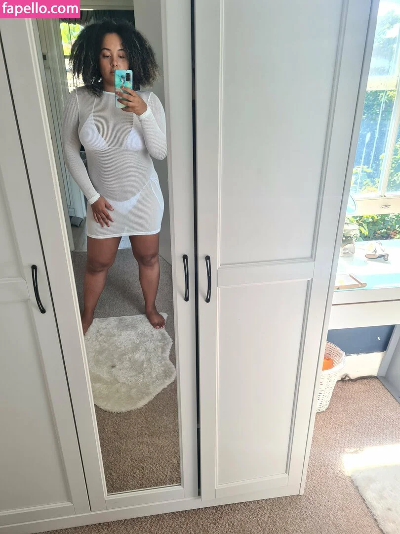 modernbritishrose Onlyfans Photo Gallery 