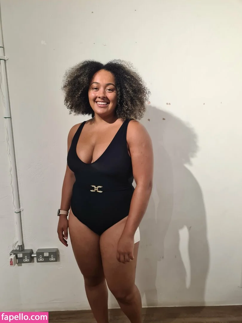 modernbritishrose Onlyfans Photo Gallery 