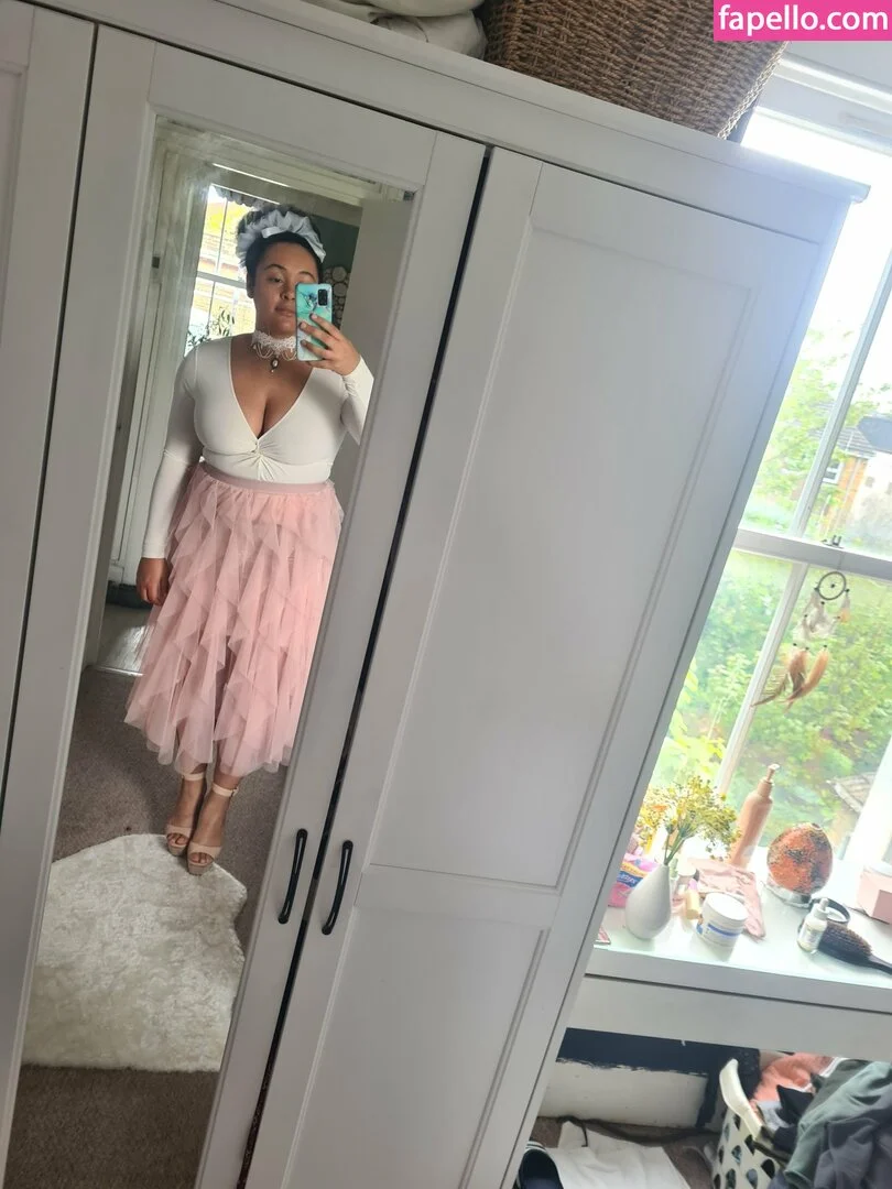 modernbritishrose Onlyfans Photo Gallery 