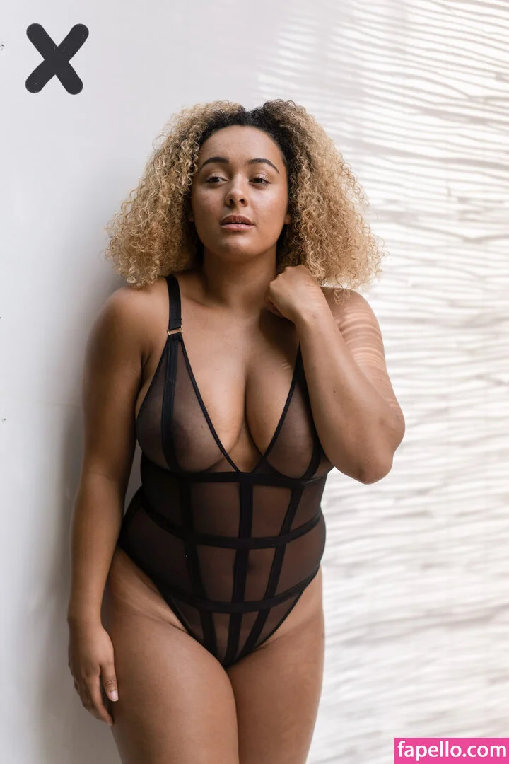 modernbritishrose Onlyfans Photo Gallery 