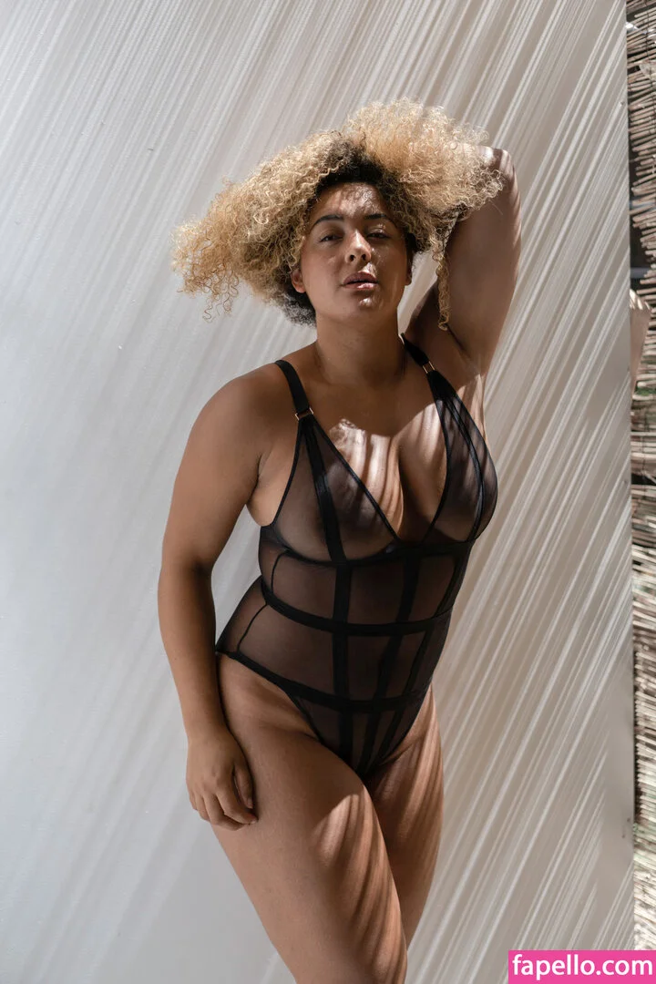 modernbritishrose Onlyfans Photo Gallery 