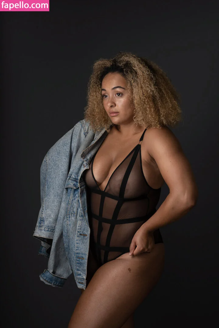 modernbritishrose Onlyfans Photo Gallery 