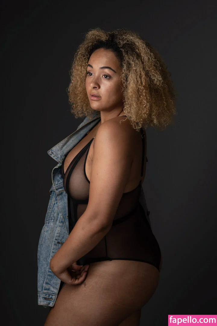 modernbritishrose Onlyfans Photo Gallery 