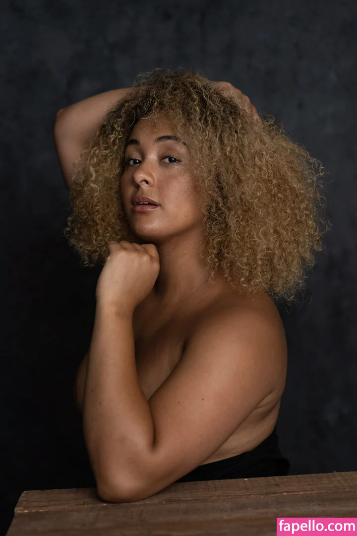 modernbritishrose Onlyfans Photo Gallery 