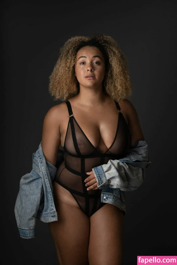 modernbritishrose Onlyfans Photo Gallery 