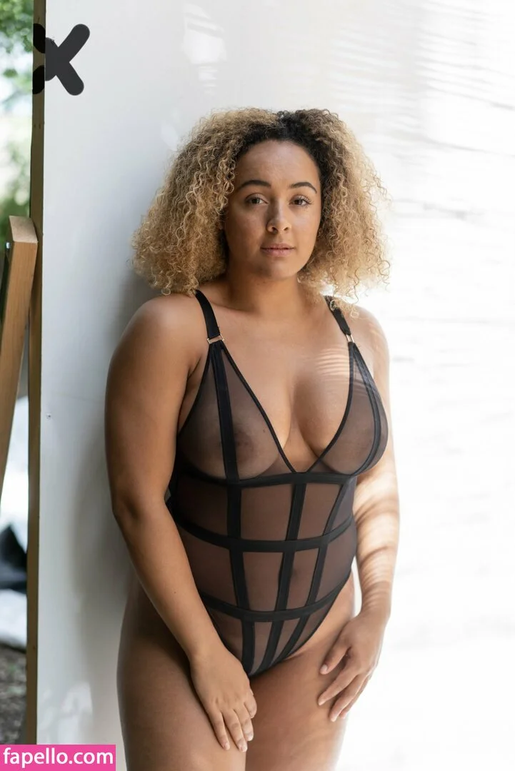 modernbritishrose Onlyfans Photo Gallery 