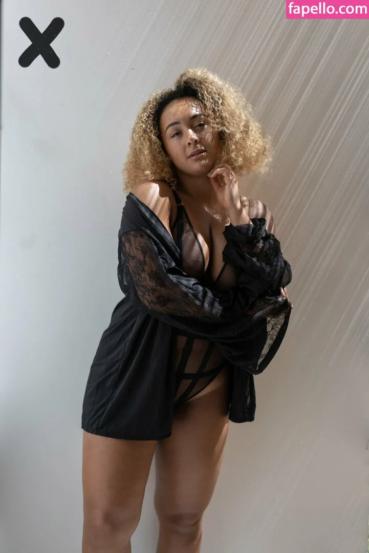 modernbritishrose Onlyfans Photo Gallery 