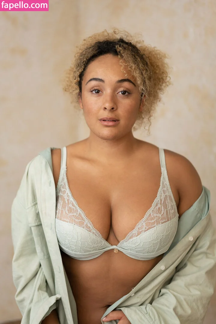 modernbritishrose Onlyfans Photo Gallery 