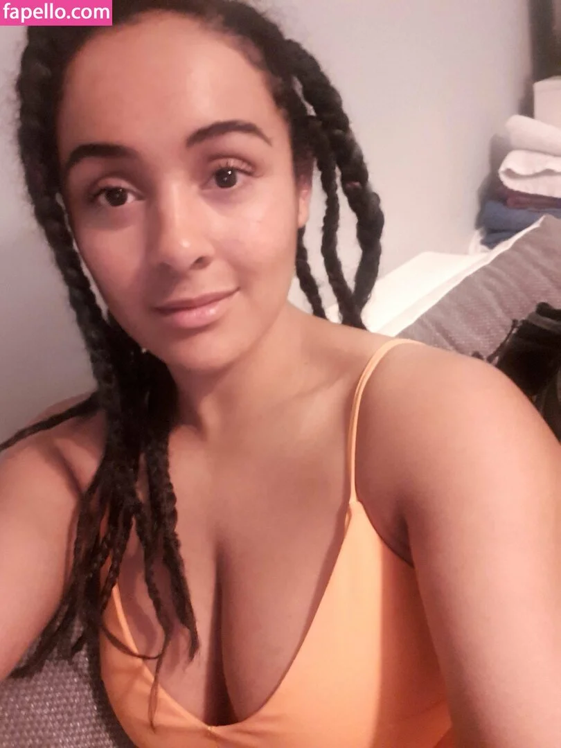 modernbritishrose Onlyfans Photo Gallery 