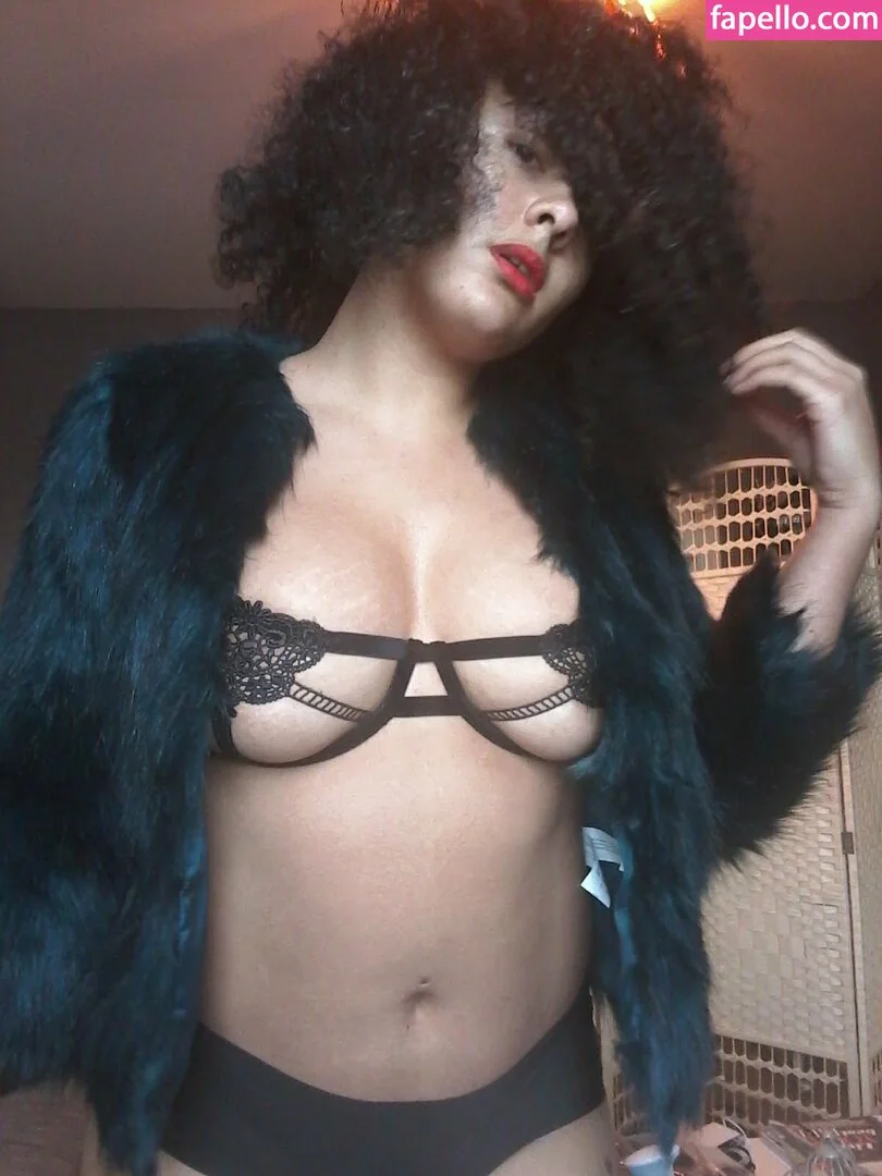 modernbritishrose Onlyfans Photo Gallery 