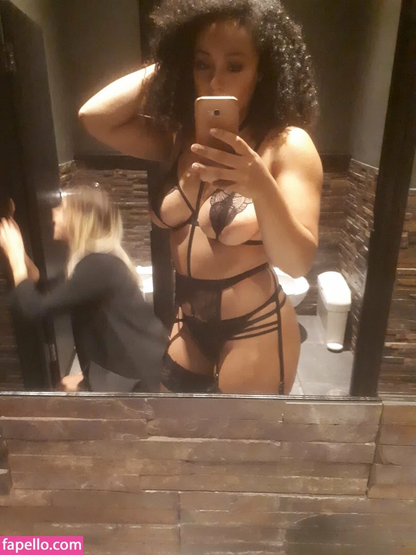 modernbritishrose Onlyfans Photo Gallery 