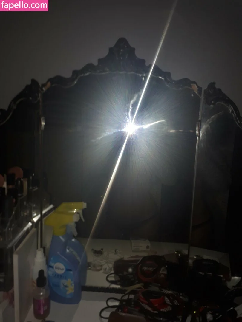 modernbritishrose Onlyfans Photo Gallery 