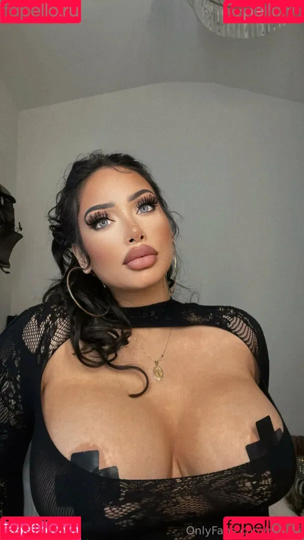 Anel Peralta Onlyfans Photo Gallery 