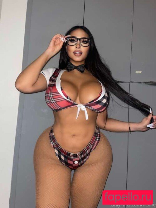 Anel Peralta Nude Onlyfans Photo 6