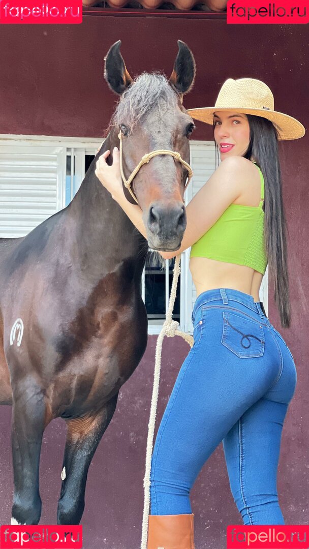 Geandra Bazzanella Onlyfans Photo Gallery 