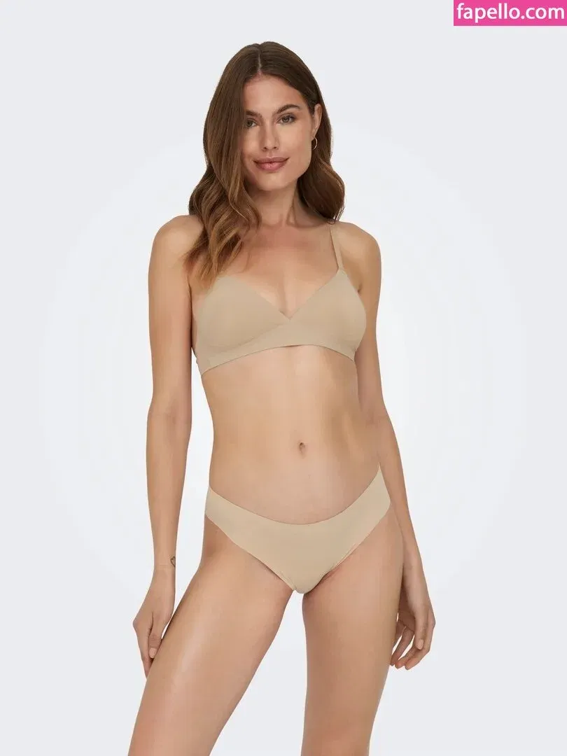 Maja Krag Onlyfans Photo Gallery 