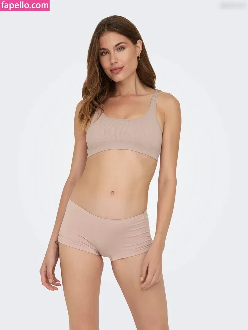 Maja Krag Onlyfans Photo Gallery 