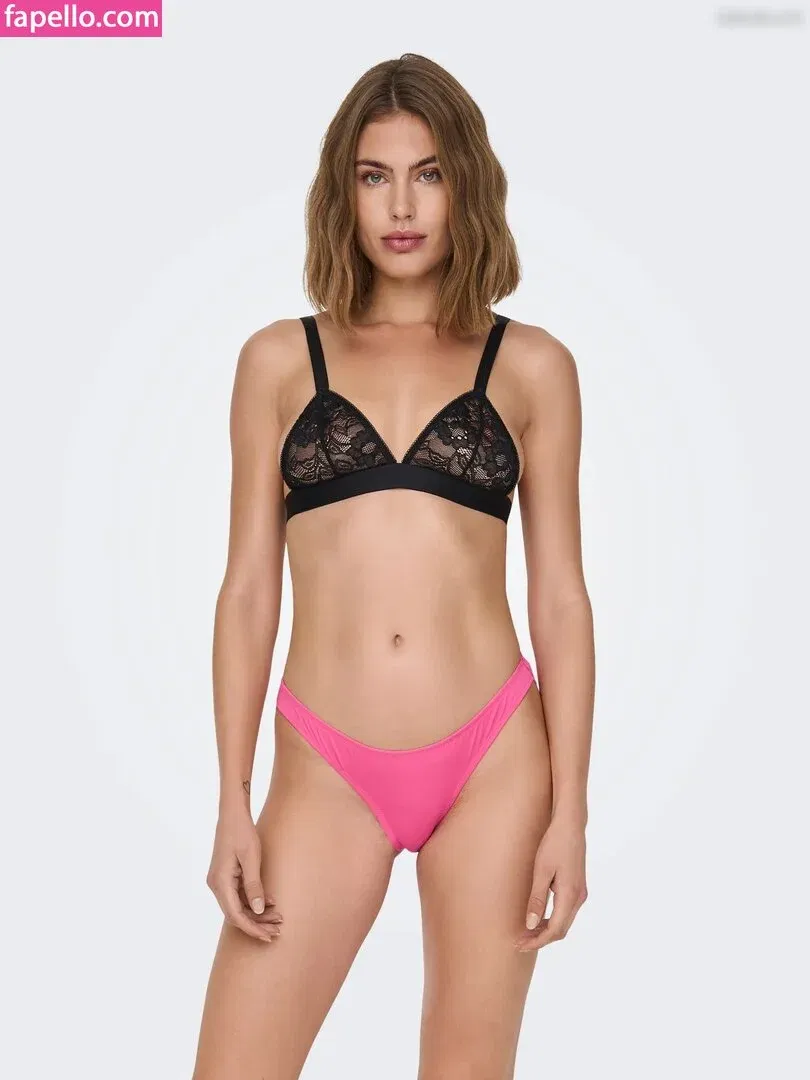 Maja Krag Onlyfans Photo Gallery 