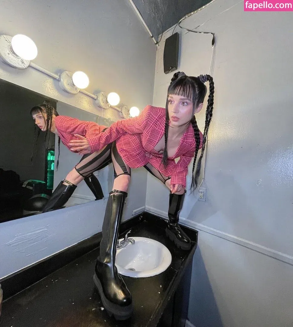 poppy.py.py Onlyfans Photo Gallery 