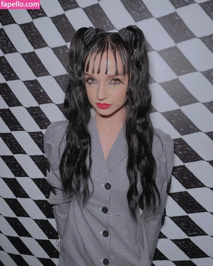 poppy.py.py Onlyfans Photo Gallery 