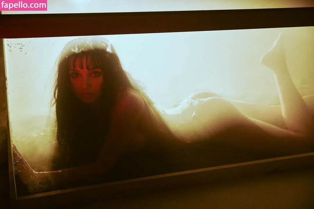 poppy.py.py Onlyfans Photo Gallery 