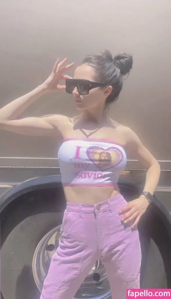 poppy.py.py Onlyfans Photo Gallery 