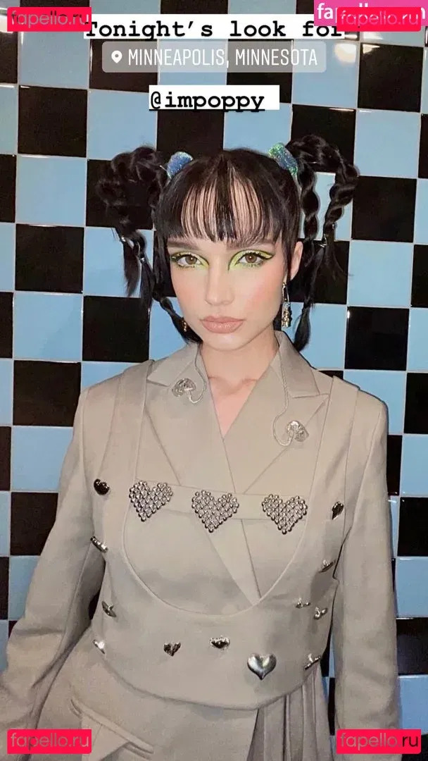 poppy.py.py Onlyfans Photo Gallery 