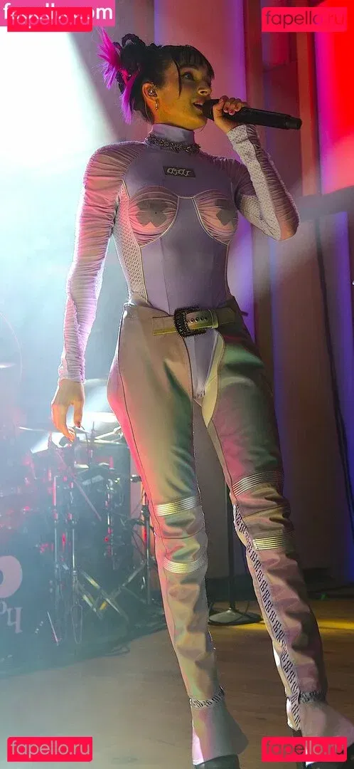 poppy.py.py Onlyfans Photo Gallery 