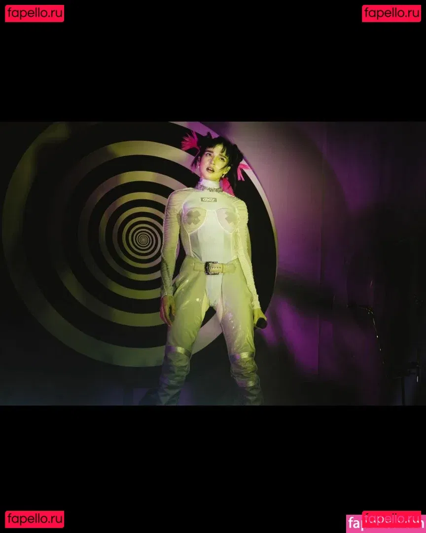 poppy.py.py Onlyfans Photo Gallery 