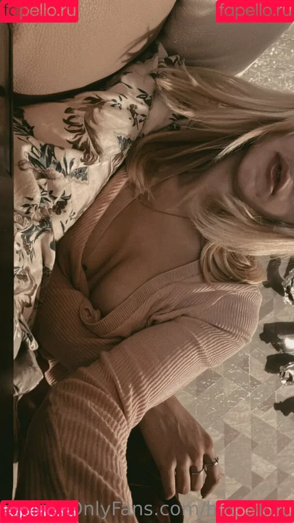 hot_nelly Onlyfans Photo Gallery 