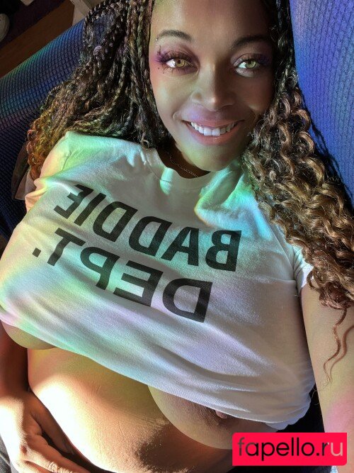 LaddyReddLlc Nude Onlyfans Photo 8