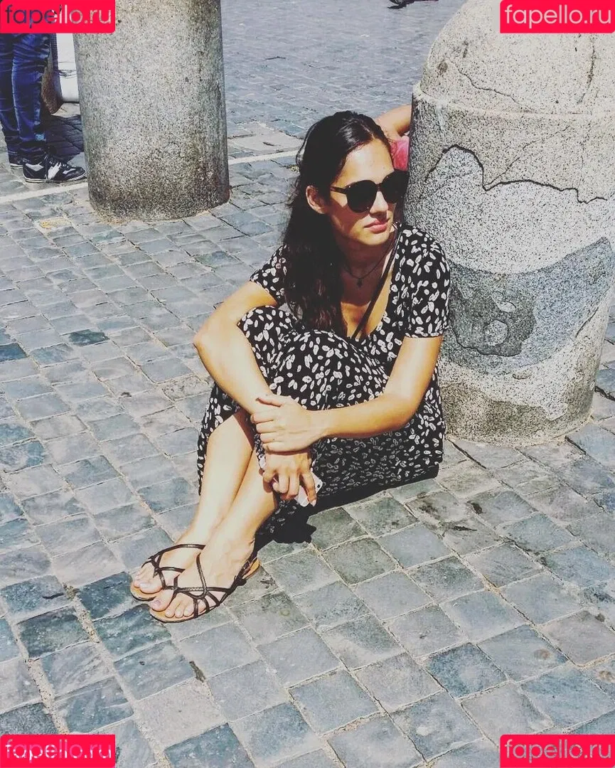 Nilam Farooq Onlyfans Photo Gallery 