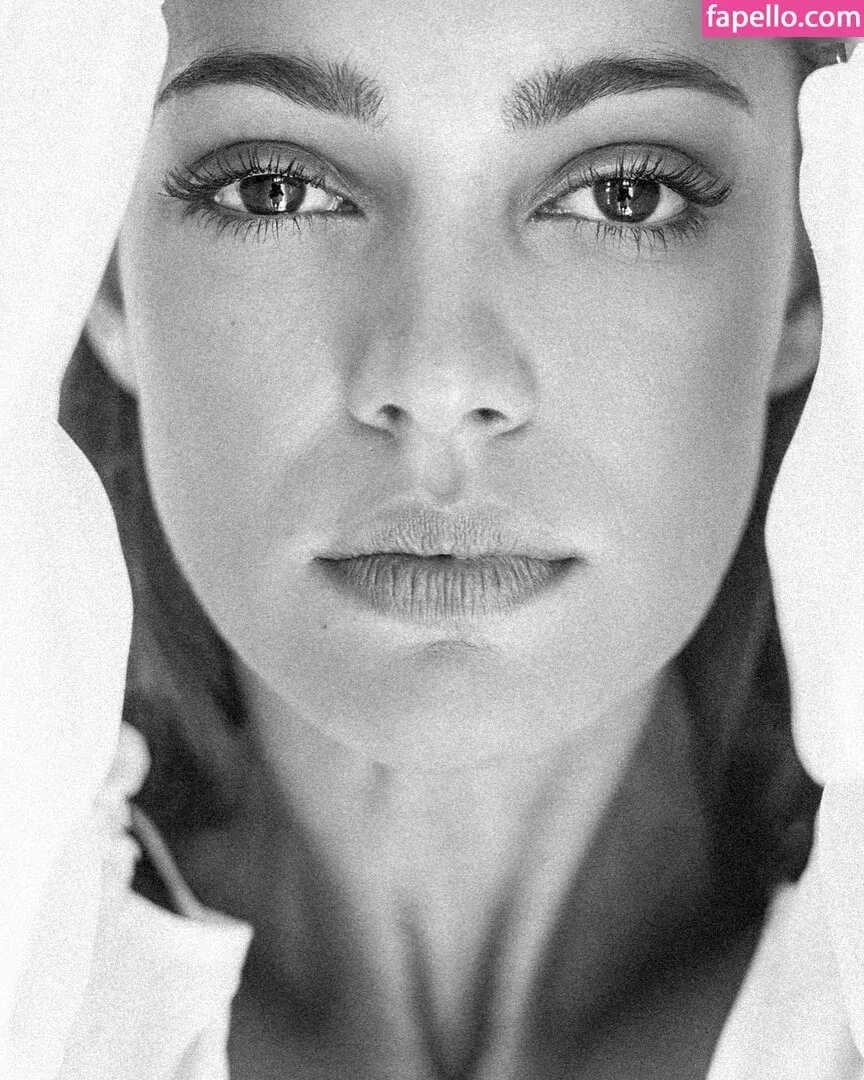 Nilam Farooq Onlyfans Photo Gallery 