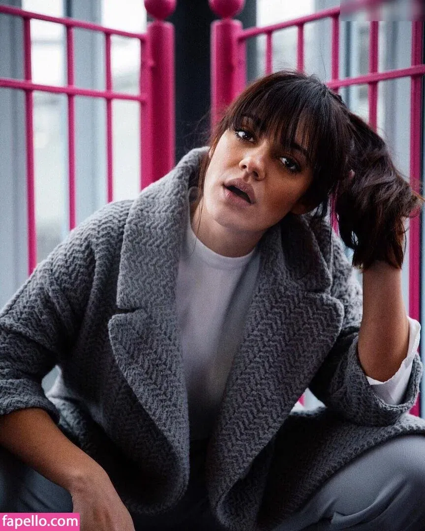 Nilam Farooq Onlyfans Photo Gallery 