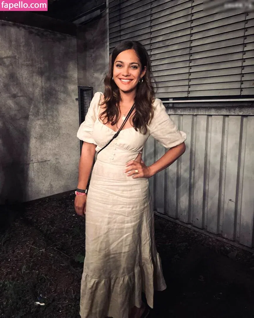 Nilam Farooq Onlyfans Photo Gallery 